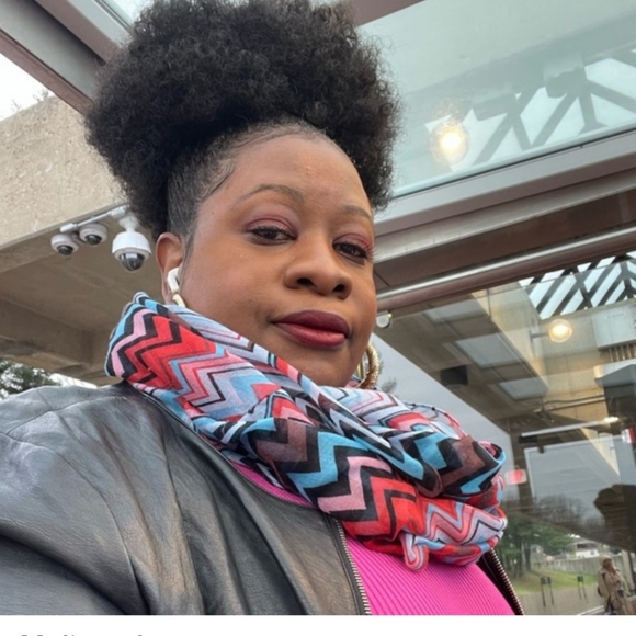 WOMEN SUPPORTING WOMEN SUPER BOWL 34th MARATHON 🏈FEBRUARY 9TH🏈 - Picture 11 of 15